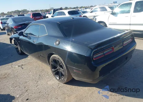 2021 Dodge Challenger R/T z USA, uszkodzony, nr VIN 2C3CDZBT6MH551620